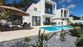 Villa Besugo - By SCH